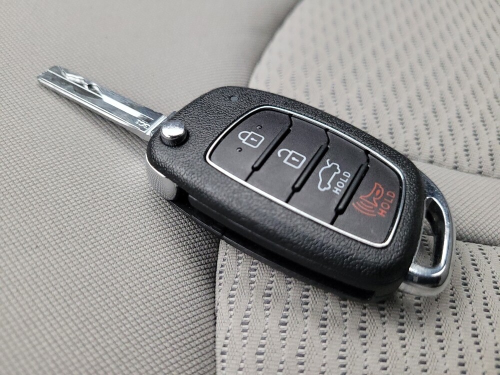 2018 Hyundai Sonata in Albuquerque, NM 87113 - 18070183 32