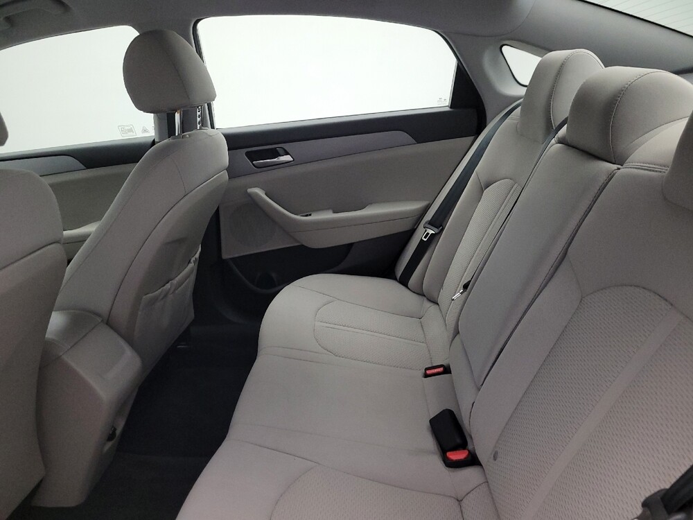 2018 Hyundai Sonata in Albuquerque, NM 87113 - 18070183 18