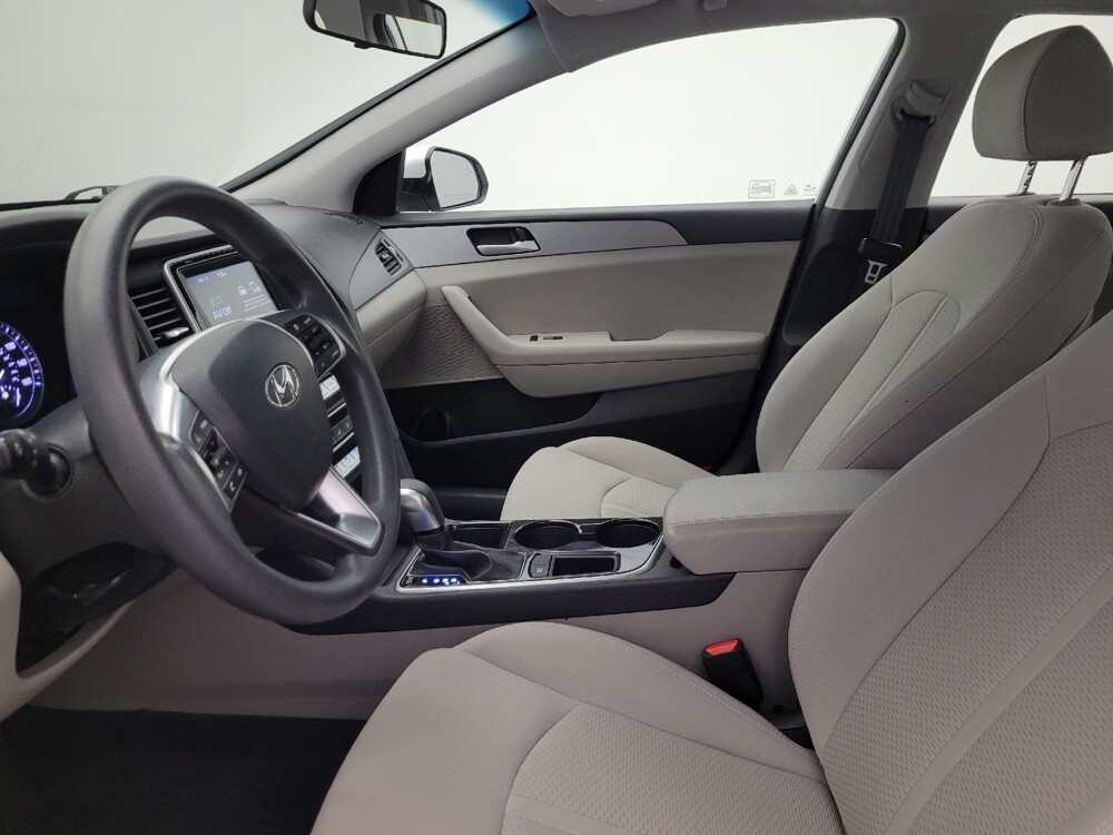 2018 Hyundai Sonata in Albuquerque, NM 87113 - 18070183 17