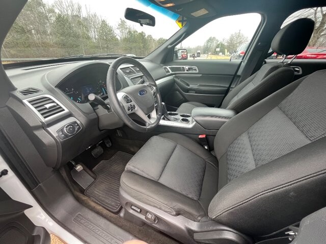 2014 Ford Explorer in Flowery Branch, GA 30542 - 18070213 7