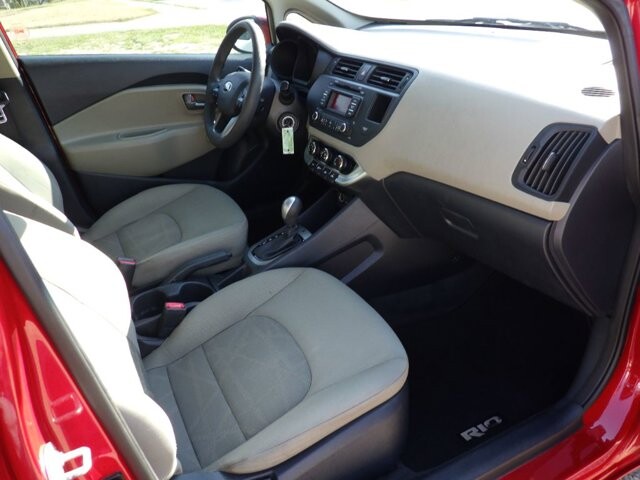 2015 Kia Rio in Flowery Branch, GA 30542 - 18070215 7