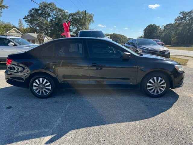 2015 Volkswagen Jetta in Flowery Branch, GA 30542 - 18070218 4