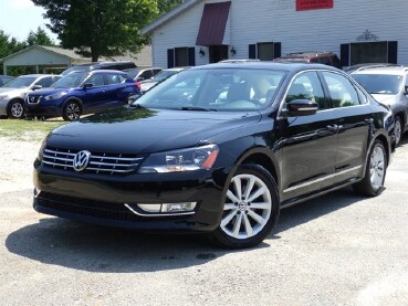 2013 Volkswagen Passat in Flowery Branch, GA 30542