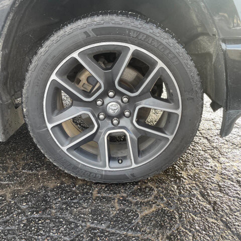 2019 RAM 1500 in Coeur d&amp;#039;Alene, ID 83815 - 18070232 9