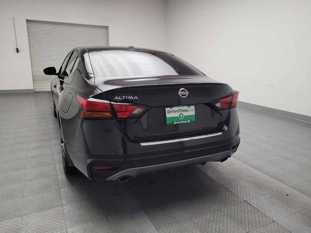 2019 Nissan Altima in Mesa, AZ 85210 - 18070234 6