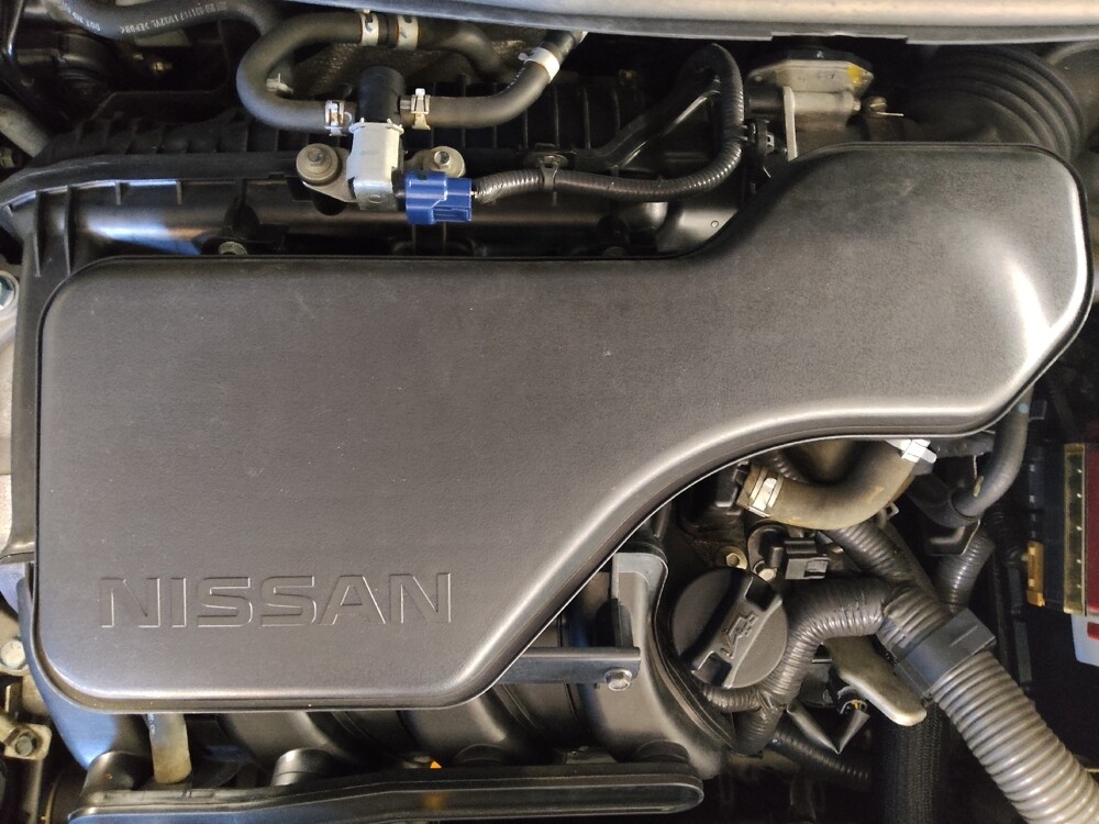 2018 Nissan Rogue Sport in Columbus, GA 31909 - 18070268 30