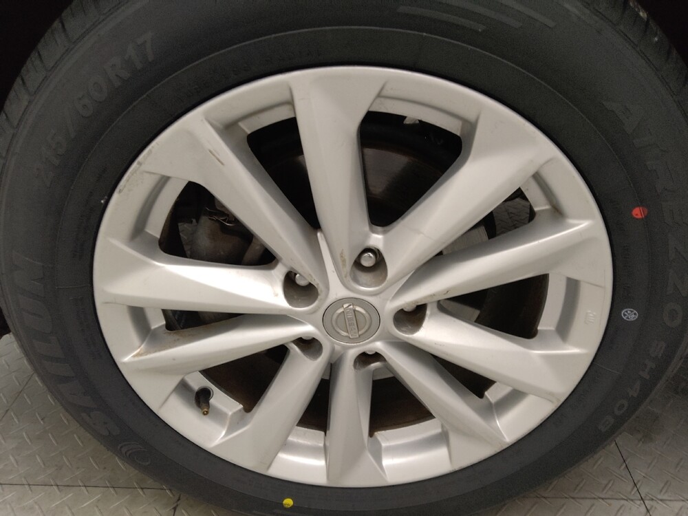 2018 Nissan Rogue Sport in Columbus, GA 31909 - 18070268 31