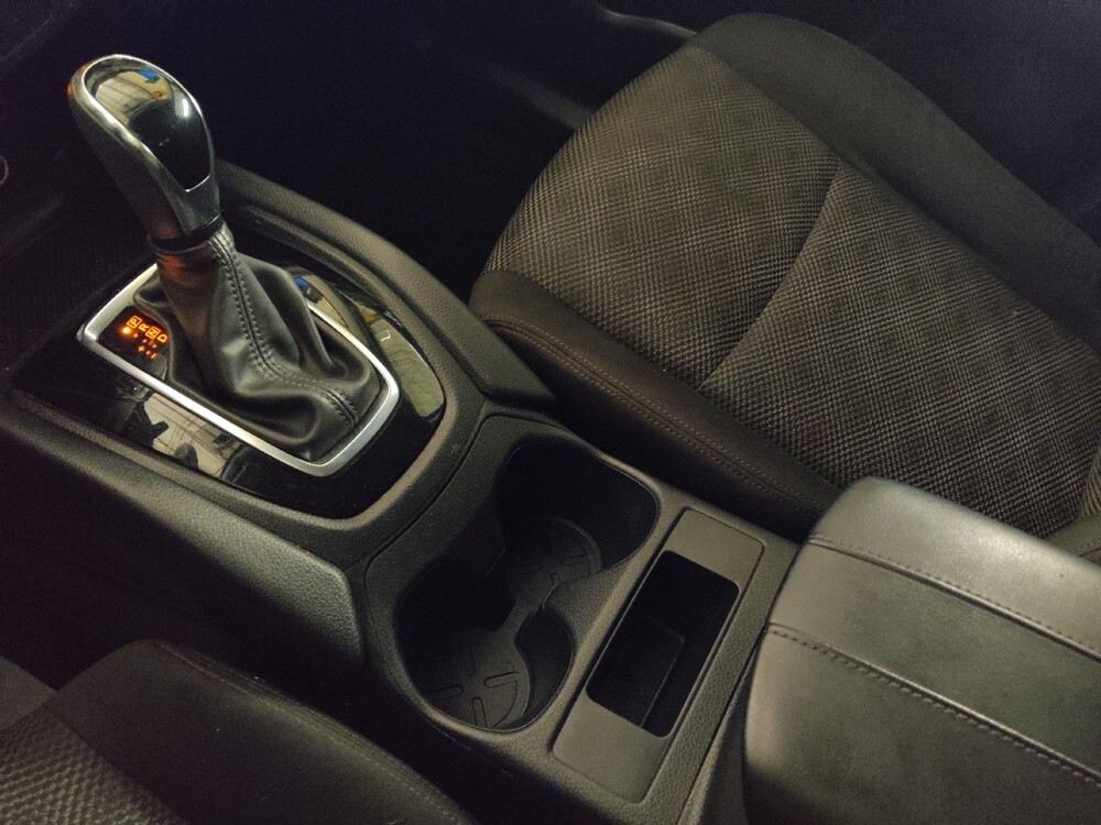 2018 Nissan Rogue Sport in Columbus, GA 31909 - 18070268 26