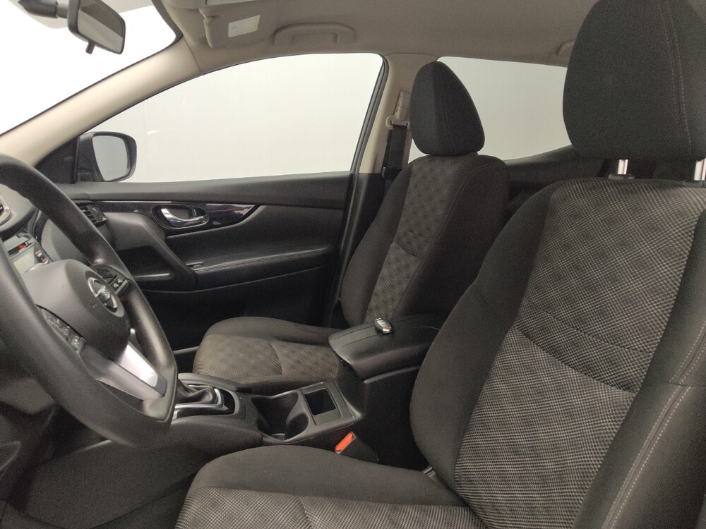 2018 Nissan Rogue Sport in Columbus, GA 31909 - 18070268 17