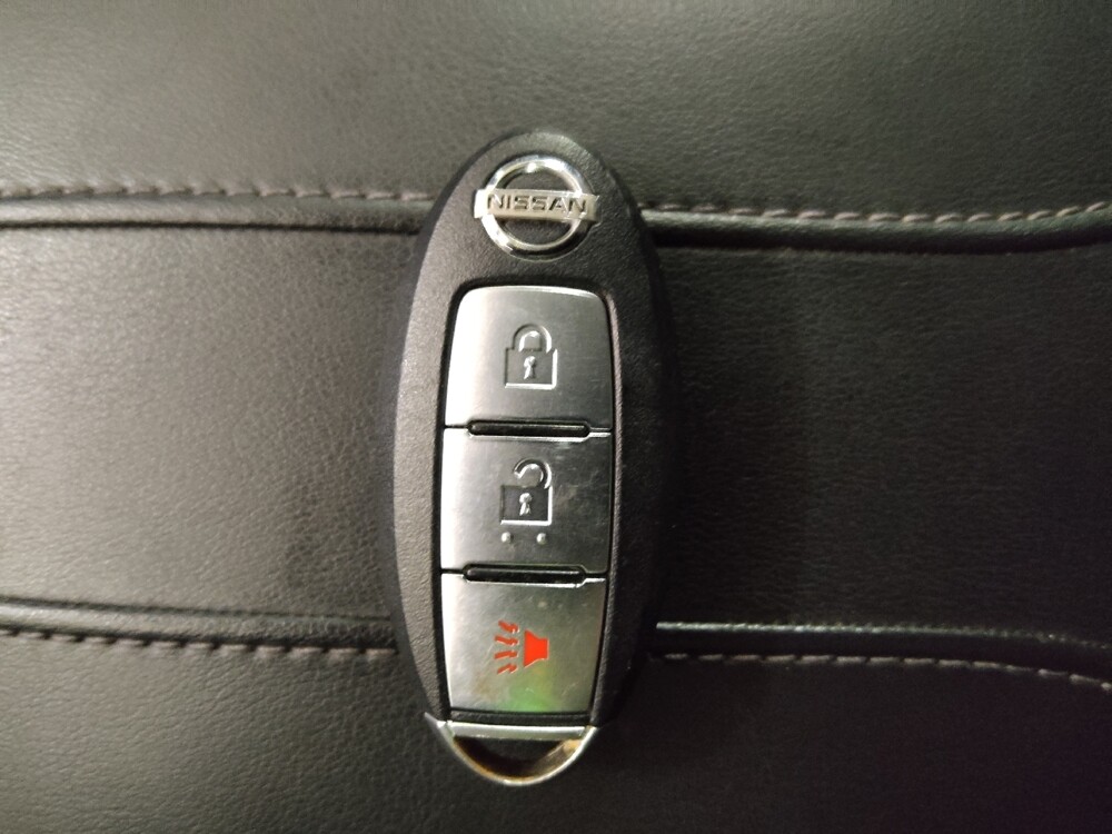 2018 Nissan Rogue Sport in Columbus, GA 31909 - 18070268 32