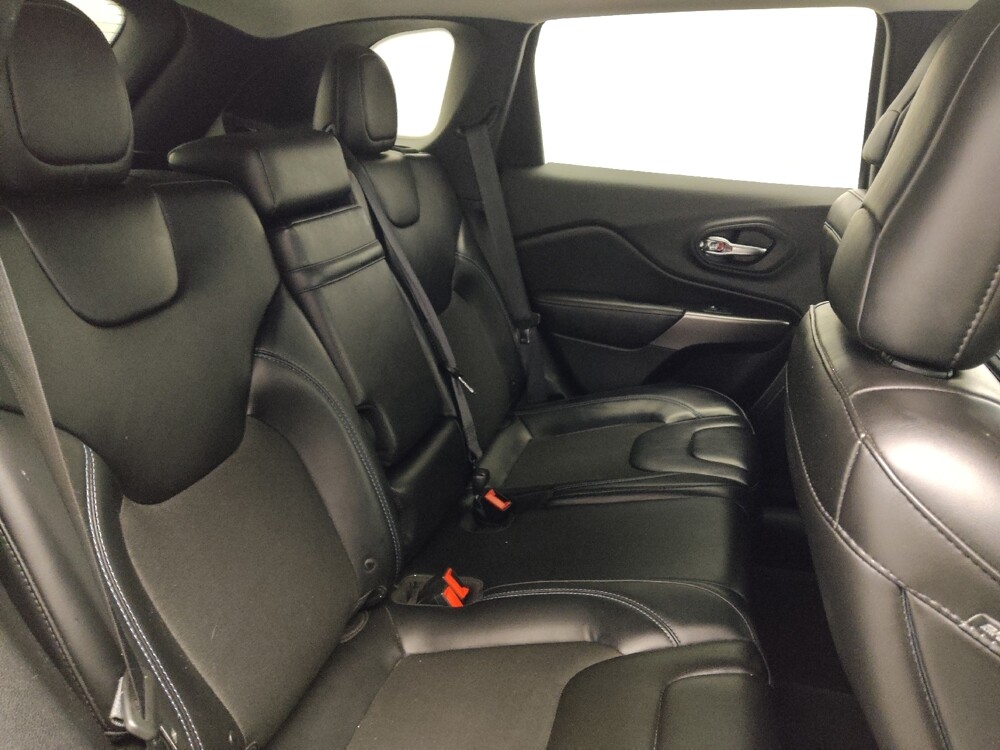 2019 Jeep Cherokee in Columbus, GA 31909 - 18070274 19