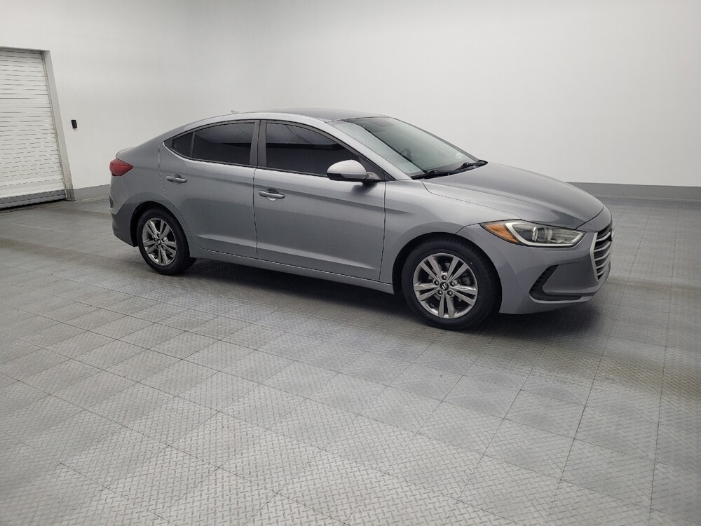 2018 Hyundai Elantra in Fayetteville, NC 28304 - 18070322 11