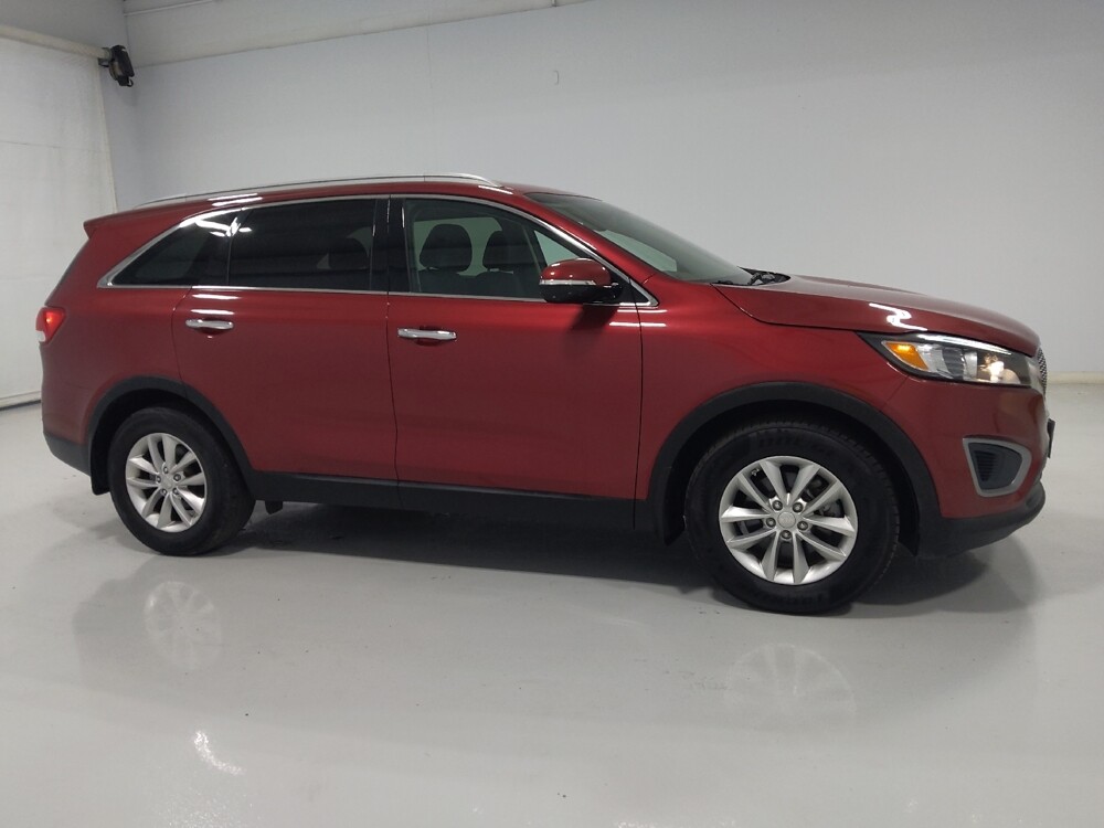 2016 Kia Sorento in Columbus, OH 43231 - 18070387 11