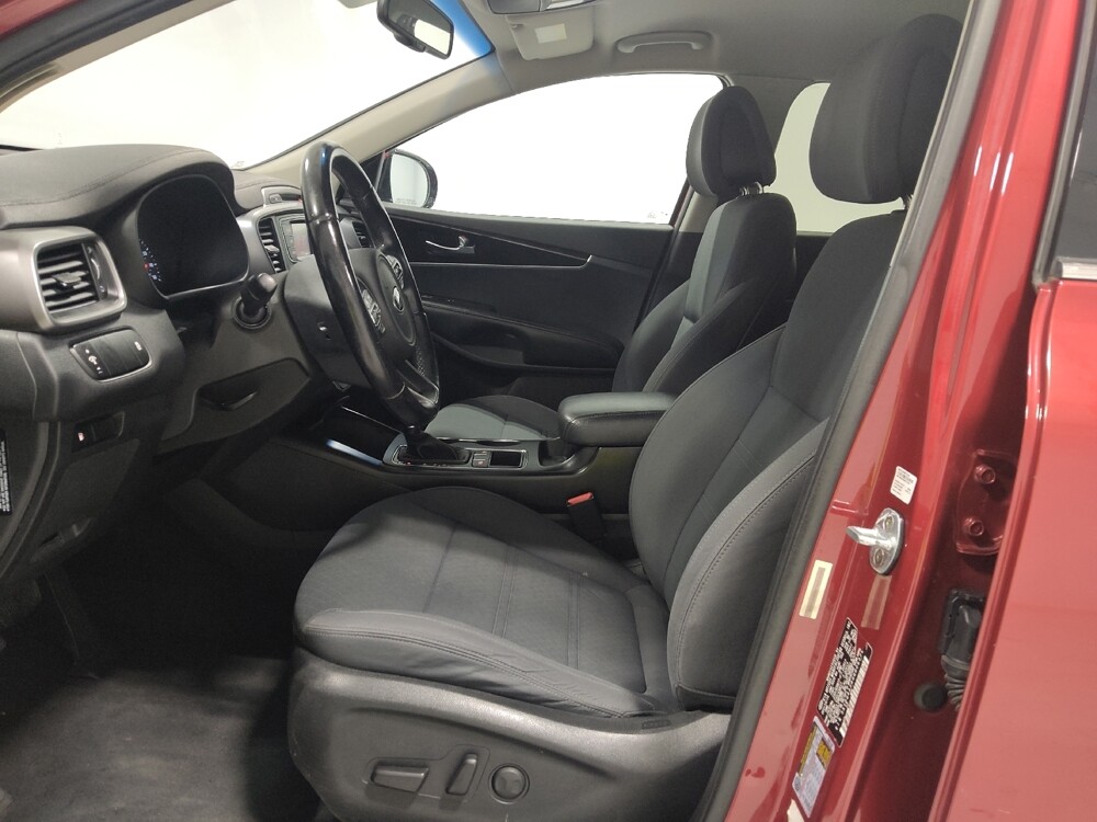 2016 Kia Sorento in Columbus, OH 43231 - 18070387 17