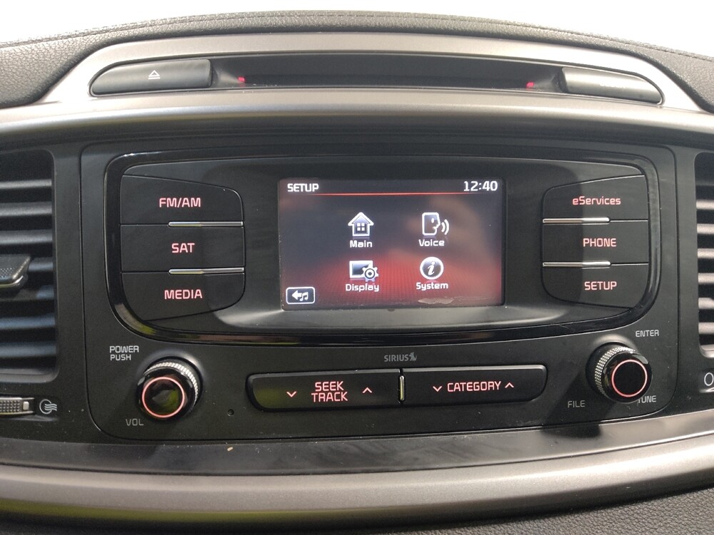 2016 Kia Sorento in Columbus, OH 43231 - 18070387 25