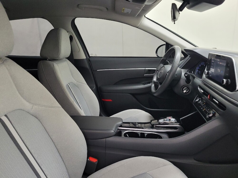 2022 Hyundai Sonata in Langhorne, PA 19047 - 18070406 21