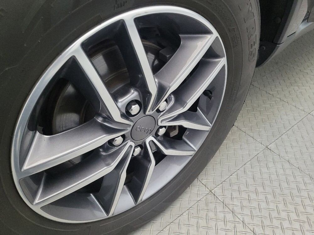 2020 Jeep Grand Cherokee in New Castle, DE 19720 - 18070420 31