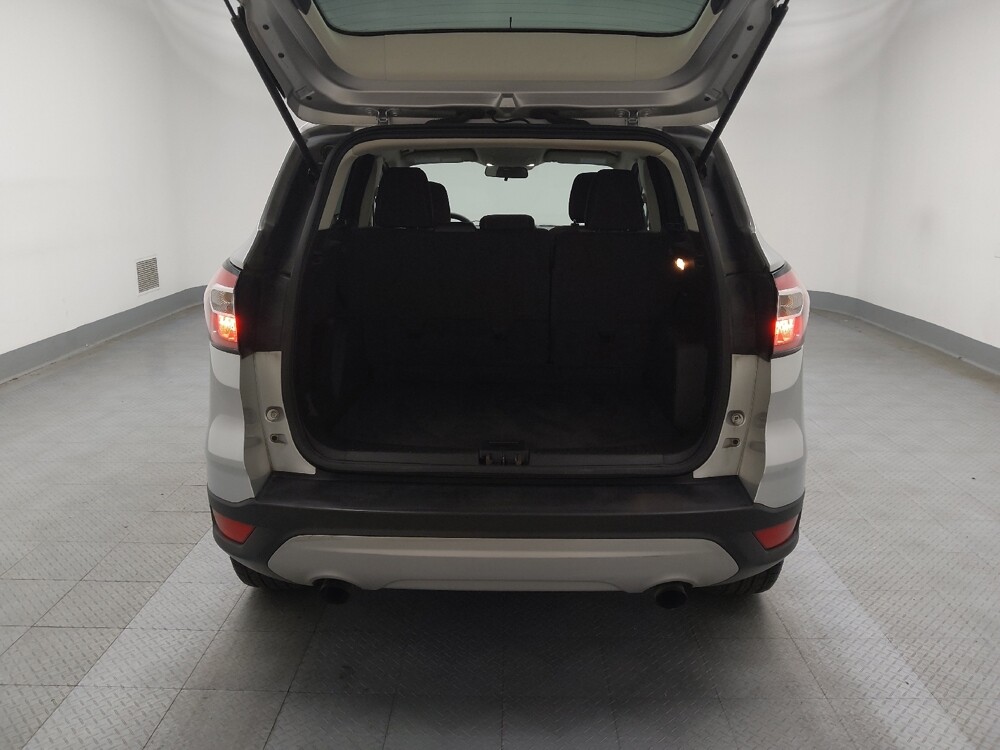 2018 Ford Escape in Lombard, IL 60148 - 18070430 29