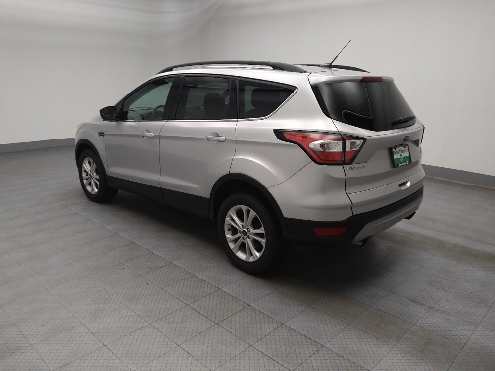 2018 Ford Escape in Lombard, IL 60148 - 18070430 3