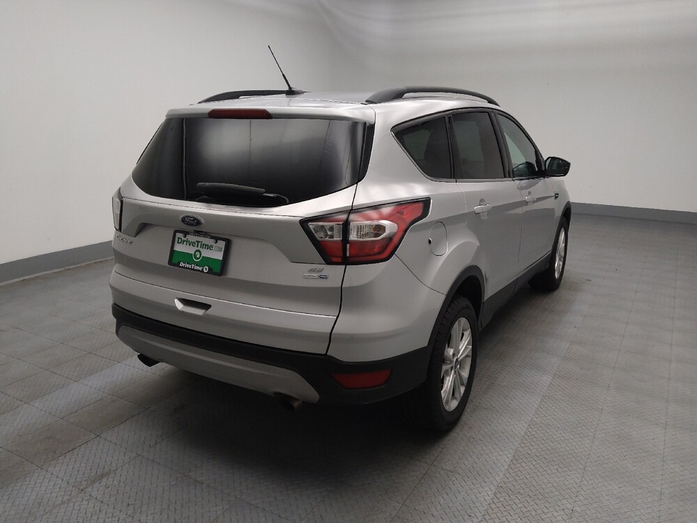 2018 Ford Escape in Lombard, IL 60148 - 18070430 9
