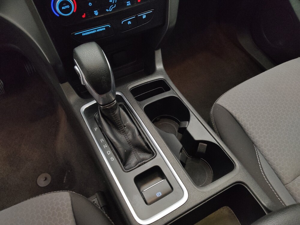 2018 Ford Escape in Lombard, IL 60148 - 18070430 26