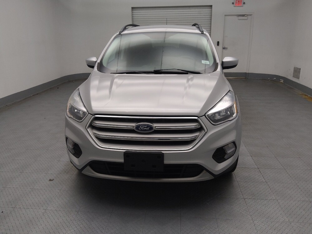 2018 Ford Escape in Lombard, IL 60148 - 18070430 15