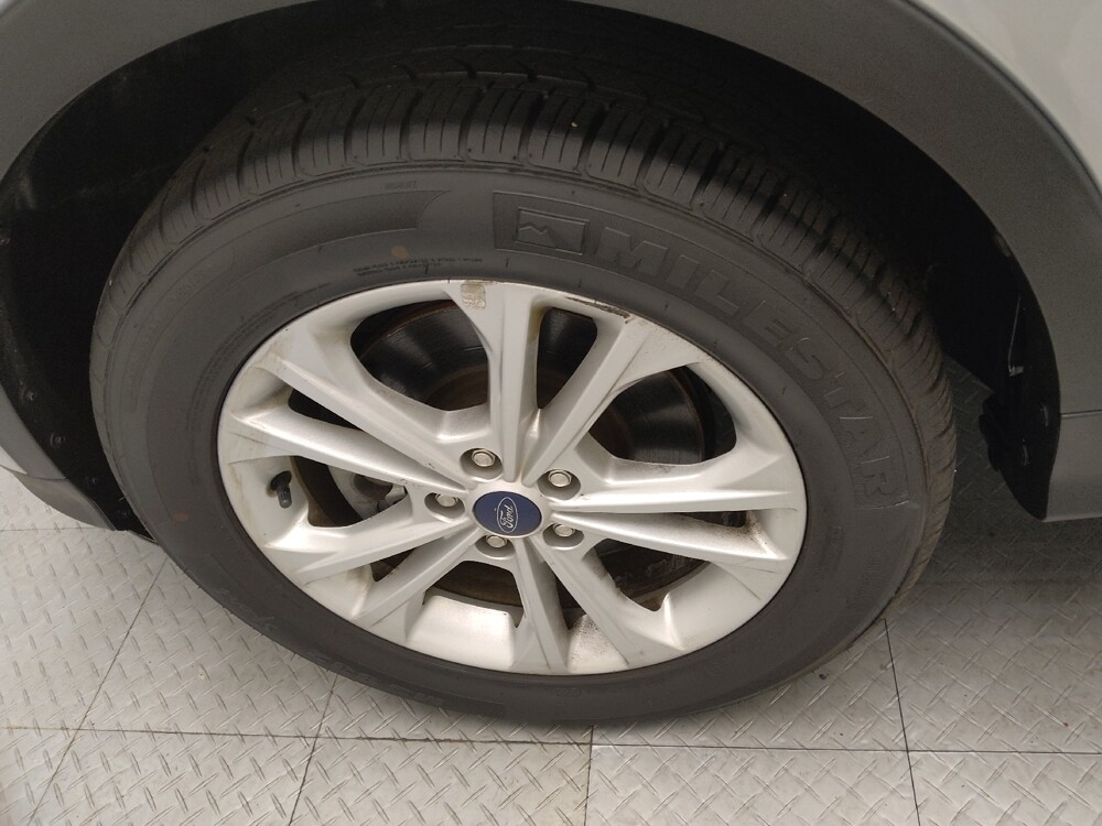 2018 Ford Escape in Lombard, IL 60148 - 18070430 31