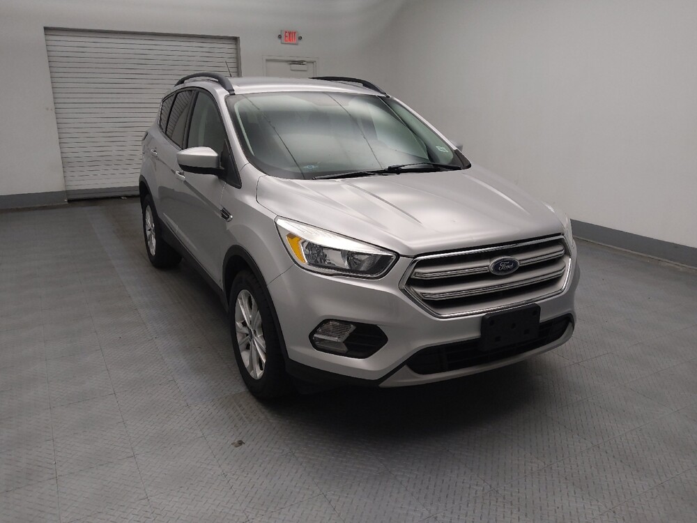2018 Ford Escape in Lombard, IL 60148 - 18070430 13