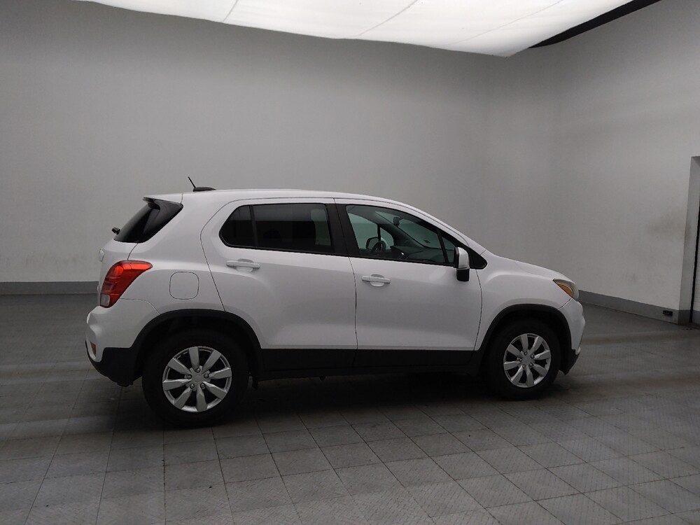 2018 Chevrolet Trax in Pelham, AL 35124 - 18070454 10