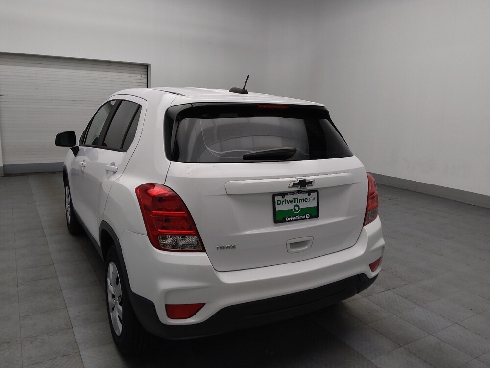 2018 Chevrolet Trax in Pelham, AL 35124 - 18070454 5