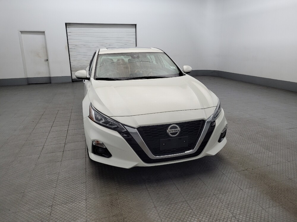 2019 Nissan Altima in Woodbridge, VA 22191 - 18070484 14