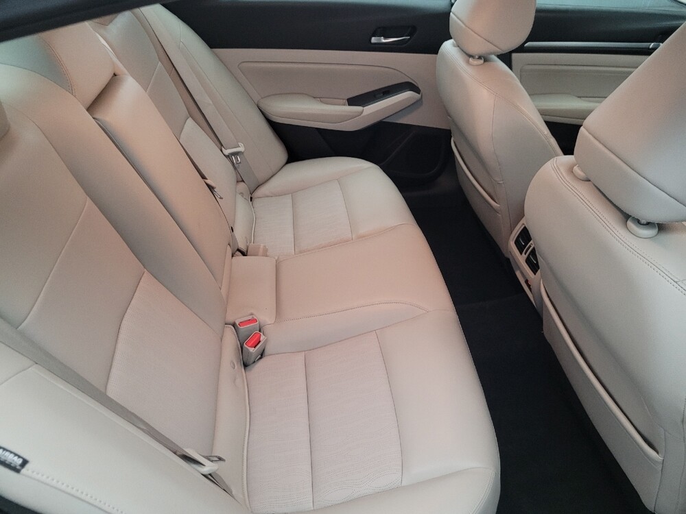 2019 Nissan Altima in Woodbridge, VA 22191 - 18070484 19