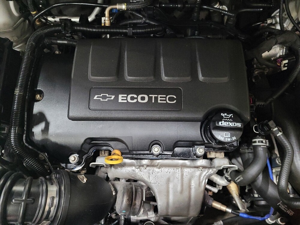 2020 Chevrolet Sonic in Henrico, VA 23223 - 18070512 30