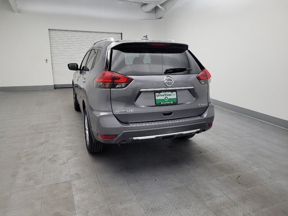 2017 Nissan Rogue in Miamisburg, OH 45342 - 18070539 6