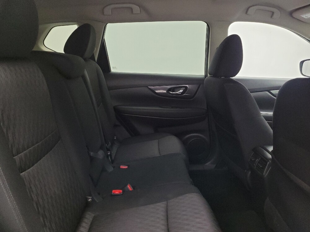 2017 Nissan Rogue in Miamisburg, OH 45342 - 18070539 19