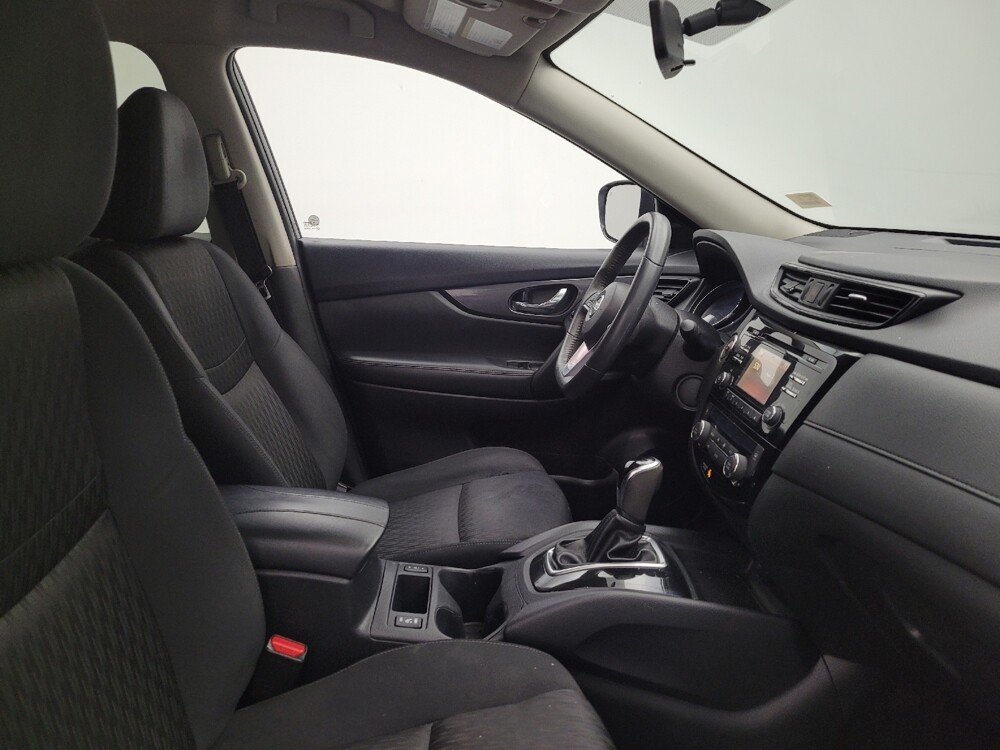 2017 Nissan Rogue in Miamisburg, OH 45342 - 18070539 21