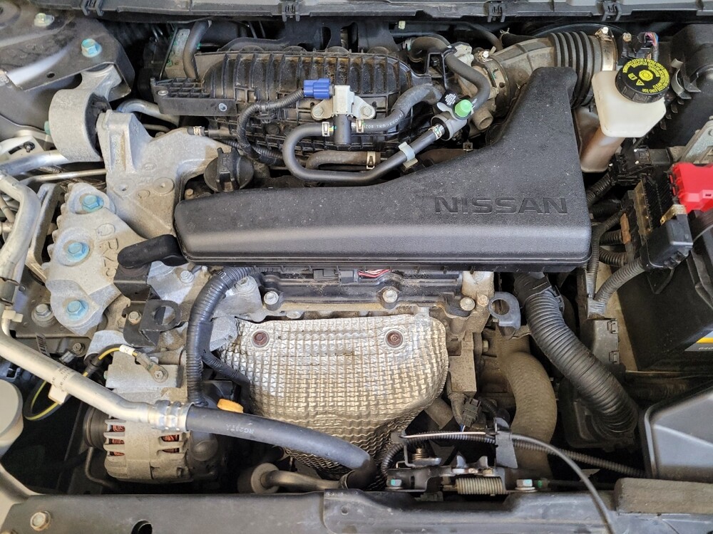 2017 Nissan Rogue in Miamisburg, OH 45342 - 18070539 30