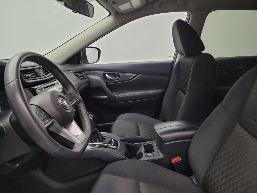 2017 Nissan Rogue in Miamisburg, OH 45342 - 18070539 17