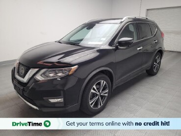2017 Nissan Rogue in Riverside, CA 92504