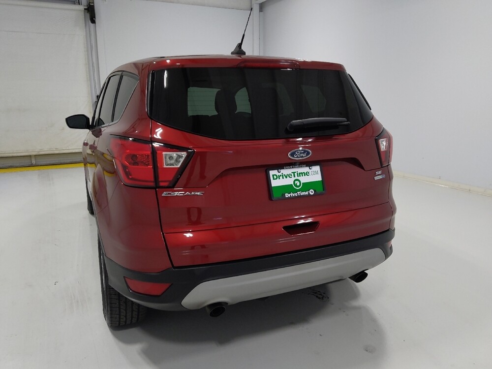 2019 Ford Escape in Columbus, OH 43228 - 18070551 6