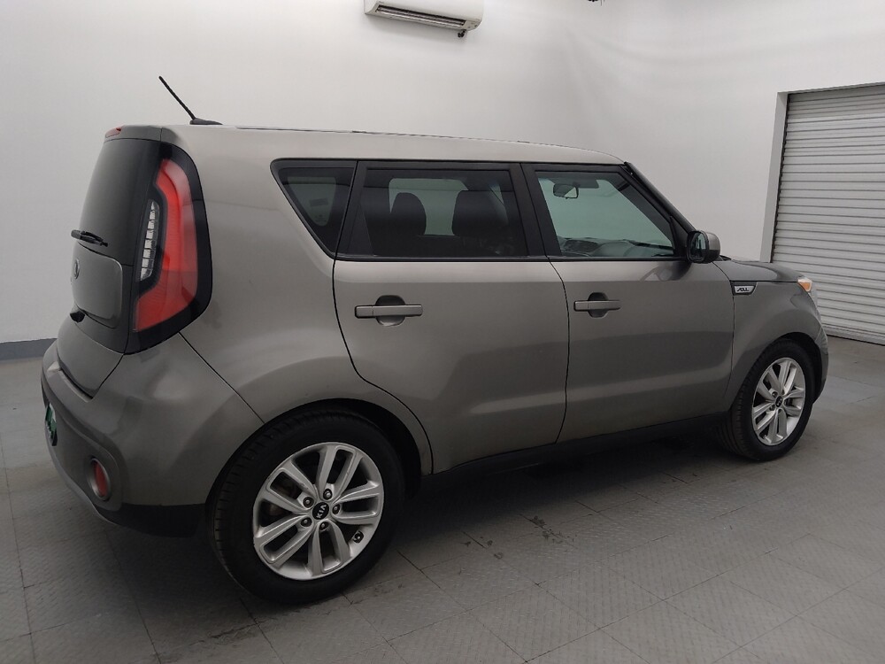 2019 Kia Soul in Houston, TX 77060 - 18070568 10