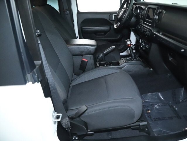 2022 Jeep Wrangler in Bedford, OH 44146 - 18070598 30