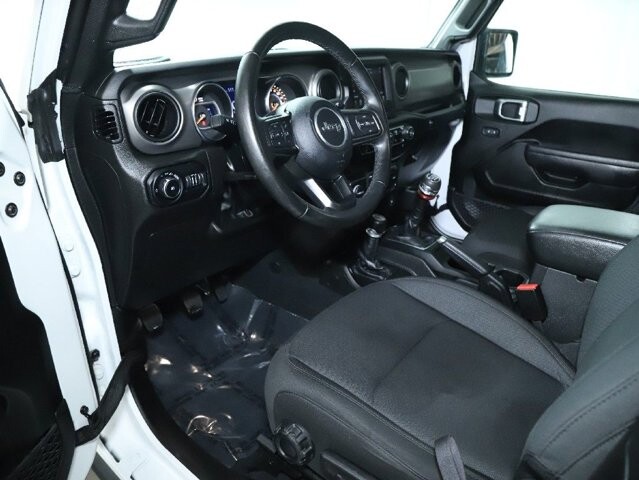 2022 Jeep Wrangler in Bedford, OH 44146 - 18070598 15