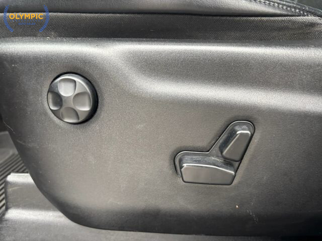 2013 Dodge Durango in Decatur, GA 30032 - 18070599 31