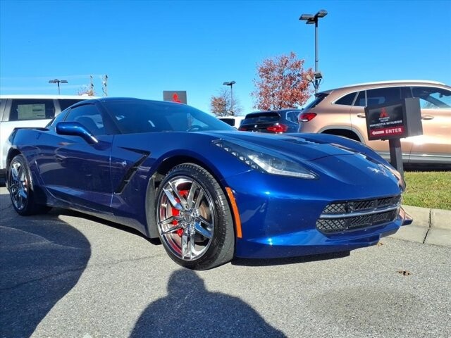 2017 Chevrolet Corvette in Winchester, VA 22602 - 18070603 111