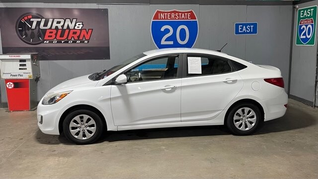 2016 Hyundai Accent in Conyers, GA 30094 - 18070607 3
