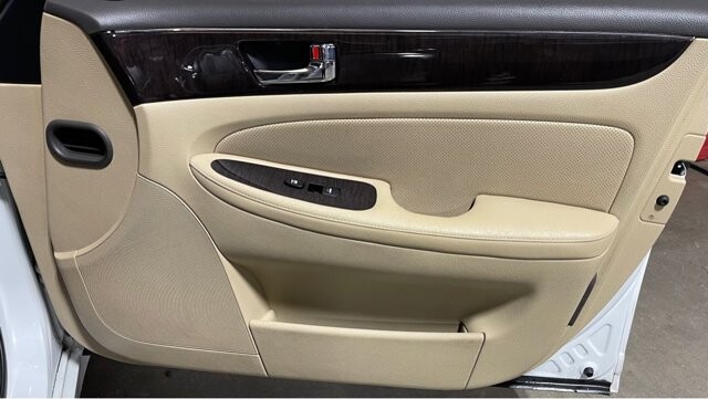 2011 Hyundai Genesis in Conyers, GA 30094 - 18070608 16