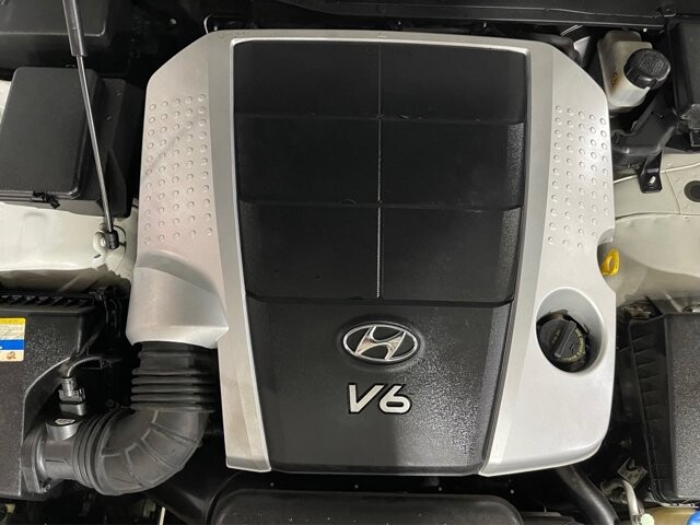 2011 Hyundai Genesis in Conyers, GA 30094 - 18070608 8