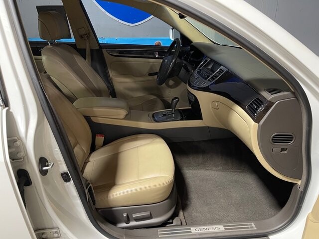 2011 Hyundai Genesis in Conyers, GA 30094 - 18070608 17