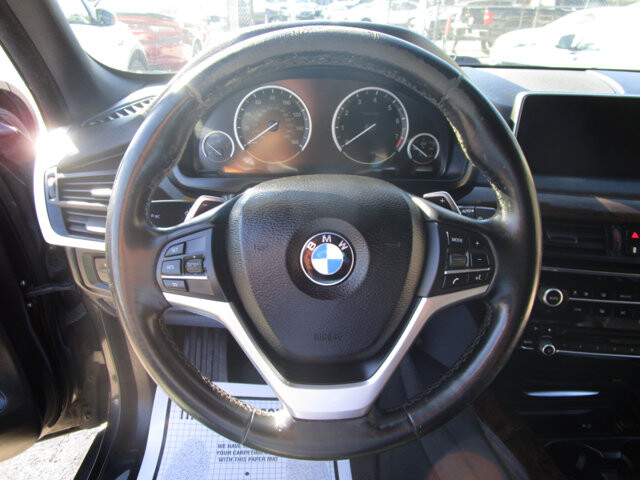 2018 BMW X5 in Tampa, FL 33604-6914 - 18070615 4